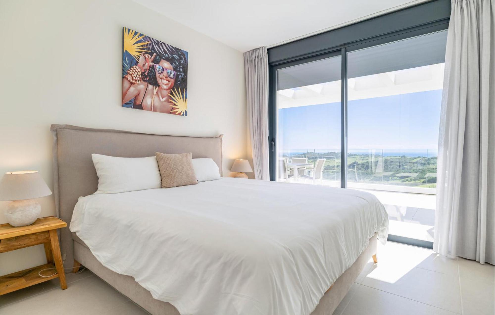 3 Bedroom Amazing In Apartamento *
